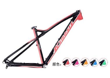 Chine XC conception faite sur commande de peinture de Rounting de câble interne de cadre de vélo de montagne de Hardtail fournisseur