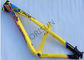 Style d'équitation de la traînée de couleur de jaune de cadre de vélo de saut de saleté de style libre de pente/AM fournisseur