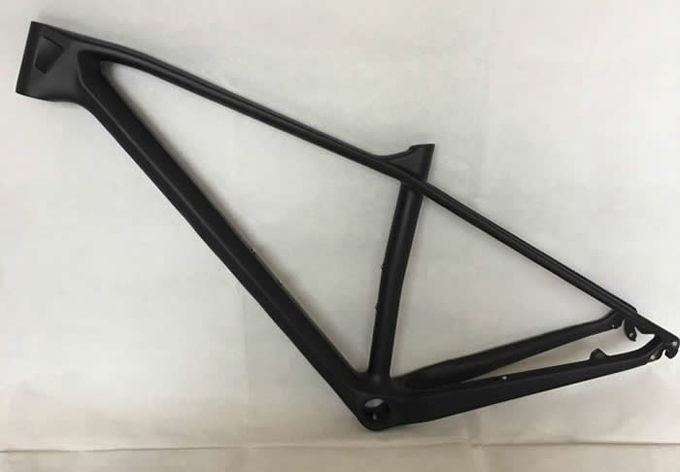 Pleine roue noire mate du cadre 29er de vélo de montagne de carbone de Mtb 880 grammes